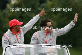 01.07.2007 Magny-Cours, France,  Lewis Hamilton (GBR), McLaren Mercedes, Fernando Alonso (ESP), McLaren Mercedes - Formula 1 World Championship, Rd 8, French Grand Prix, Sunday