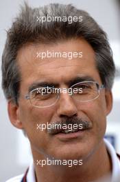 28.06.2007 Magny-Cours, France,  Dr. Mario Theissen (GER), BMW Sauber F1 Team, BMW Motorsport Director - Formula 1 World Championship, Rd 8, French Grand Prix, Thursday