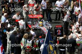 08.07.2007 Silverstone, England,  Lewis Hamilton (GBR), McLaren Mercedes, MP4-22 - Formula 1 World Championship, Rd 9, British Grand Prix, Sunday Pre-Race Grid