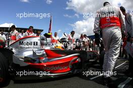 08.07.2007 Silverstone, England,  Lewis Hamilton (GBR), McLaren Mercedes - Formula 1 World Championship, Rd 9, British Grand Prix, Sunday Pre-Race Grid