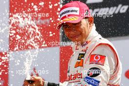 08.07.2007 Silverstone, England,  Lewis Hamilton (GBR), McLaren Mercedes - Formula 1 World Championship, Rd 9, British Grand Prix, Sunday Podium