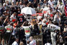 08.07.2007 Silverstone, England,  GRID - Lewis Hamilton (GBR), McLaren Mercedes - Formula 1 World Championship, Rd 9, British Grand Prix, Sunday Race