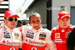 07.07.2007 Silverstone, England,  Fernando Alonso (ESP), McLaren Mercedes, Lewis Hamilton (GBR), McLaren Mercedes, Kimi Raikkonen (FIN), Räikkönen, Scuderia Ferrari - Formula 1 World Championship, Rd 9, British Grand Prix, Saturday Qualifying