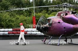 05.07.2007 Milton Keynes, England,  Lewis Hamilton (GBR) arrives in a helicopter, McLaren Mercedes with young British Katers, Daytona Kart Centre, Milton Keynes