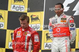 05.08.2007 Budapest, Hungary,  2nd place Kimi Raikkonen (FIN), Räikkönen, Scuderia Ferrari with 2nd place  Lewis Hamilton (GBR), McLaren Mercedes - Formula 1 World Championship, Rd 11, Hungarian Grand Prix, Sunday Podium