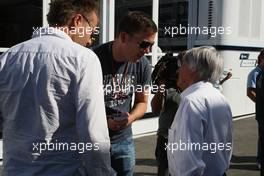 07.09.2007 Monza, Italy,  Georg Nolte [journalist / BILD] talks with Bernie Ecclestone (GBR) - Formula 1 World Championship, Rd 13, Italian Grand Prix, Friday