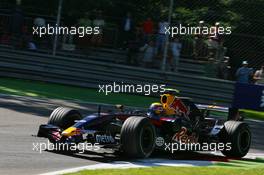 07.09.2007 Monza, Italy,  Mark Webber (AUS), Red Bull Racing, RB3 - Formula 1 World Championship, Rd 13, Italian Grand Prix, Friday Practice