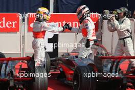 09.09.2007 Monza, Italy,  Lewis Hamilton (GBR), McLaren Mercedes and Fernando Alonso (ESP), McLaren Mercedes - Formula 1 World Championship, Rd 13, Italian Grand Prix, Sunday Podium