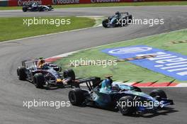 09.09.2007 Monza, Italy,  Jenson Button (GBR), Honda Racing F1 Team, RA107 leads Mark Webber (AUS), Red Bull Racing, RB3 - Formula 1 World Championship, Rd 13, Italian Grand Prix, Sunday Race