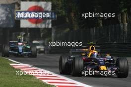 09.09.2007 Monza, Italy,  Mark Webber (AUS), Red Bull Racing, RB3 and Rubens Barrichello (BRA), Honda Racing F1 Team, RA107 - Formula 1 World Championship, Rd 13, Italian Grand Prix, Sunday Race