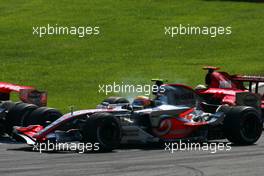 09.09.2007 Monza, Italy,  Lewis Hamilton (GBR), McLaren Mercedes, Felipe Massa (BRA), Scuderia Ferrari at the start - Formula 1 World Championship, Rd 13, Italian Grand Prix, Sunday Race