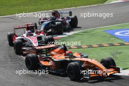 09.09.2007 Monza, Italy,  Sakon Yamamoto (JPN), Spyker F1 Team, F8-VII-B and Takuma Sato (JPN), Super Aguri F1, SA07 - Formula 1 World Championship, Rd 13, Italian Grand Prix, Sunday Race