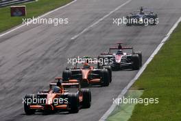 09.09.2007 Monza, Italy,  Adrian Sutil (GER), Spyker F1 Team, Sakon Yamamoto (JPN), Spyker F1 Team - Formula 1 World Championship, Rd 13, Italian Grand Prix, Sunday Race