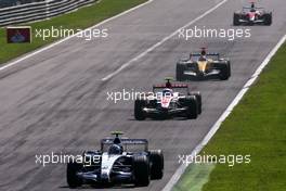 09.09.2007 Monza, Italy,  Alexander Wurz (AUT), Williams F1 Team, Anthony Davidson (GBR), Super Aguri F1 Team - Formula 1 World Championship, Rd 13, Italian Grand Prix, Sunday Race