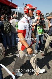 08.09.2007 Monza, Italy,  Michael Schumacher (GER), Scuderia Ferrari, Advisor on the pit wall during the qualifying - Formula 1 World Championship, Rd 13, Italian Grand Prix, Saturday Qualifying