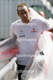 06.09.2007 Monza, Italy,  McLaren Mercedes team member carries parts into the circuit - Formula 1 World Championship, Rd 13, Italian Grand Prix, Thursday
