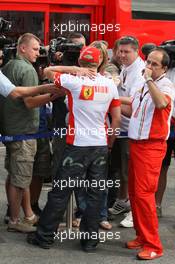 06.09.2007 Monza, Italy,  Kimi Raikkonen (FIN), Räikkönen, Scuderia Ferrari is interviewed by the press - Formula 1 World Championship, Rd 13, Italian Grand Prix, Thursday