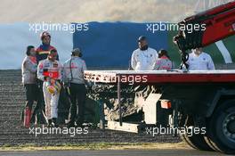 05.12.2007 Jerez, Spain,  Lewis Hamilton (GBR), McLaren Mercedes after stopping in the gravel - Formula 1 Testing, Jerez