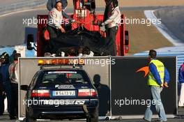 05.12.2007 Jerez, Spain,  The car of Lewis Hamilton (GBR), McLaren Mercedes is returned to the garage - Formula 1 Testing, Jerez