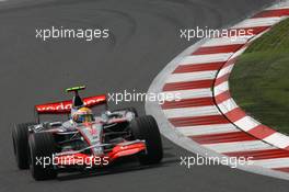 28.09.2007 Gotemba, Japan,  Lewis Hamilton (GBR), McLaren Mercedes, MP4-22 - Formula 1 World Championship, Rd 15, Japanese Grand Prix, Friday Practice