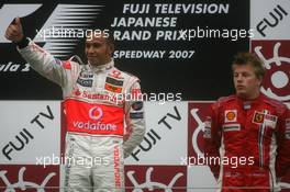 30.09.2007 Gotemba, Japan,  Winner, 1st, Lewis Hamilton (GBR), McLaren Mercedes, MP4-22 and 3rd, Kimi Raikkonen (FIN), Räikkönen, Scuderia Ferrari, F2007 - Formula 1 World Championship, Rd 15, Japanese Grand Prix, Sunday Podium