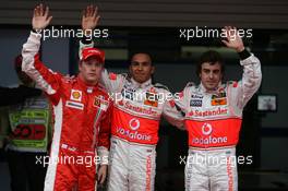 29.09.2007 Gotemba, Japan,  Lewis Hamilton (GBR), McLaren Mercedes, Fernando Alonso (ESP), McLaren Mercedes, Kimi Raikkonen (FIN), Räikkönen, Scuderia Ferrari - Formula 1 World Championship, Rd 15, Japanese Grand Prix, Saturday Qualifying