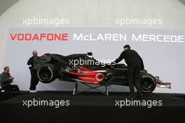 15.01.2007 Valencia, Spain The car get launched - McLaren Mercedes MP4-22 Launch