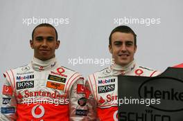 15.01.2007 Valencia, Spain Lewis Hamilton (GBR), McLaren Mercedes, Fernando Alonso (ESP), McLaren Mercedes - McLaren Mercedes MP4-22 Launch