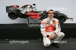 15.01.2007 Valencia, Spain Fernando Alonso (ESP), McLaren Mercedes - McLaren Mercedes MP4-22 Launch