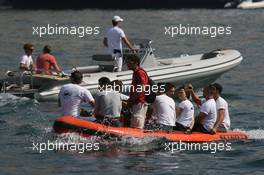 25.05.2007 Monte Carlo, Monaco,  Tourists in the harbour of Monaco - Formula 1 World Championship, Rd 5, Monaco Grand Prix, Friday