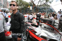 27.05.2007 Monte Carlo, Monaco,  Jude Law (GBR), Famous Actor, visits the Grand Prix - Formula 1 World Championship, Rd 5, Monaco Grand Prix, Sunday Pre-Race Grid