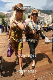 27.05.2007 Monte Carlo, Monaco,  Cora Schumacher (GER), Wife of Ralf Schumacher  - Formula 1 World Championship, Rd 5, Monaco Grand Prix, Sunday Grid Girl