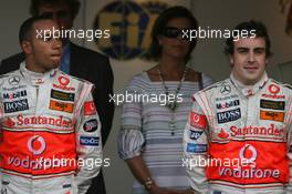 27.05.2007 Monte Carlo, Monaco,  Lewis Hamilton (GBR), McLaren Mercedes and Fernando Alonso (ESP), McLaren Mercedes - Formula 1 World Championship, Rd 5, Monaco Grand Prix, Sunday Podium