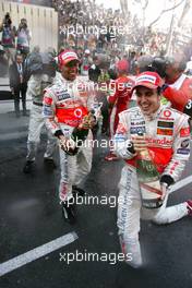 27.05.2007 Monte Carlo, Monaco,  Lewis Hamilton (GBR), McLaren Mercedes, Fernando Alonso (ESP), McLaren Mercedes - Formula 1 World Championship, Rd 5, Monaco Grand Prix, Sunday Podium