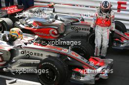 27.05.2007 Monte Carlo, Monaco,  Lewis Hamilton (GBR), McLaren Mercedes and Fernando Alonso (ESP), McLaren Mercedes - Formula 1 World Championship, Rd 5, Monaco Grand Prix, Sunday Podium