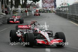 27.05.2007 Monte Carlo, Monaco,  Fernando Alonso (ESP), McLaren Mercedes, MP4-22 leads Lewis Hamilton (GBR), McLaren Mercedes, MP4-22 - Formula 1 World Championship, Rd 5, Monaco Grand Prix, Sunday Race