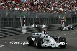 27.05.2007 Monte Carlo, Monaco,  Nick Heidfeld (GER), BMW Sauber F1 Team, F1.07 and Robert Kubica (POL), BMW Sauber F1 Team, F1.07 - Formula 1 World Championship, Rd 5, Monaco Grand Prix, Sunday Race