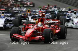 27.05.2007 Monte Carlo, Monaco,  Start, Felipe Massa (BRA), Scuderia Ferrari, F2007 - Formula 1 World Championship, Rd 5, Monaco Grand Prix, Sunday Race