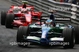 27.05.2007 Monte Carlo, Monaco,  Jenson Button (GBR), Honda Racing F1 Team, RA107 and Kimi Raikkonen (FIN), Räikkönen, Scuderia Ferrari, F2007 - Formula 1 World Championship, Rd 5, Monaco Grand Prix, Sunday Race