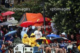 26.05.2007 Monte Carlo, Monaco,  FANS in the rain - Formula 1 World Championship, Rd 5, Monaco Grand Prix, Saturday