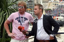 26.05.2007 Monte Carlo, Monaco,  Oliver KAHN (goalkeeper FC Bayern Munich) and Peter Lauterbach (Premiere TV) interview  - Formula 1 World Championship, Rd 5, Monaco Grand Prix, Saturday