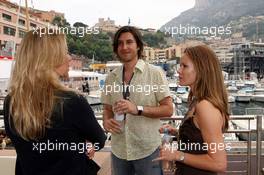 26.05.2007 Monte Carlo, Monaco,  Amanda Holden (GBR), Actress, and her boyfriend Chris Hughes - Formula 1 World Championship, Rd 5, Monaco Grand Prix, Saturday