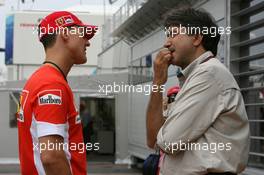 26.05.2007 Monte Carlo, Monaco,  Michael Schumacher (GER), Scuderia Ferrari, Advisor and Pasquale Lattuneddu (ITA), FOM, Formula One Management - Formula 1 World Championship, Rd 5, Monaco Grand Prix, Saturday