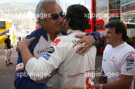 24.05.2007 Monte Carlo, Monaco,  Fernando Alonso (ESP), McLaren Mercedes and Flavio Briatore (ITA), Renault F1 Team, Team Chief, Managing Director - Formula 1 World Championship, Rd 5, Monaco Grand Prix, Thursday