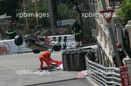 24.05.2007 Monte Carlo, Monaco,  Lewis Hamilton (GBR), McLaren Mercedes, MP4-22, crashed in Free Practice - Formula 1 World Championship, Rd 5, Monaco Grand Prix, Thursday Practice