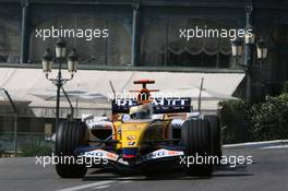 24.05.2007 Monte Carlo, Monaco,  Giancarlo Fisichella (ITA), Renault F1 Team, R27 - Formula 1 World Championship, Rd 5, Monaco Grand Prix, Thursday Practice