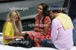 27.05.2007 Monte Carlo, Monaco,  Petra and Tamara Ecclestone (GBR), Daughters of Bernie Eccelestone - Formula 1 World Championship, Rd 5, Monaco Grand Prix, Sunday