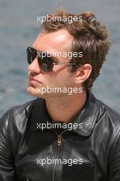 27.05.2007 Monte Carlo, Monaco,  Jude Law (GBR), Famous Actor, visits the Grand Prix - Formula 1 World Championship, Rd 5, Monaco Grand Prix, Sunday