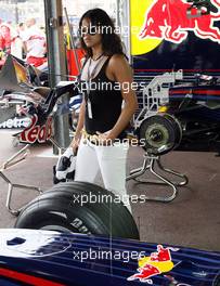 26.05.2007 Monte Carlo, Monaco,  Michelle Rodriguez (USA), Actress and Film star - Formula 1 World Championship, Rd 5, Monaco Grand Prix, Saturday