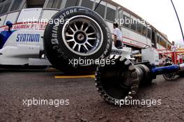 23.05.2007 Monte Carlo, Monaco,  BMW Sauber F1 Team, wheel but gun - Formula 1 World Championship, Rd 5, Monaco Grand Prix, Wednesday